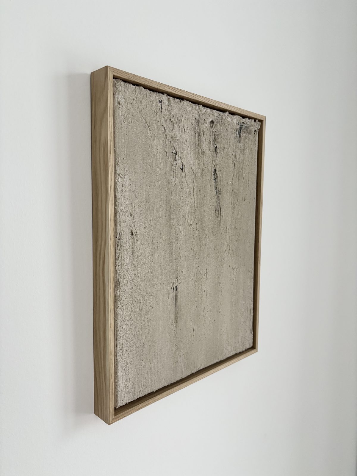 Abstraktes Wandbild in Sandtönen